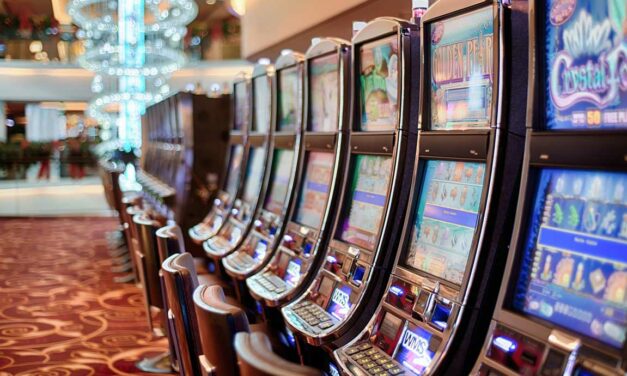 Jak hrát v kasinu za minimální částky: Vyberte vhodné automaty