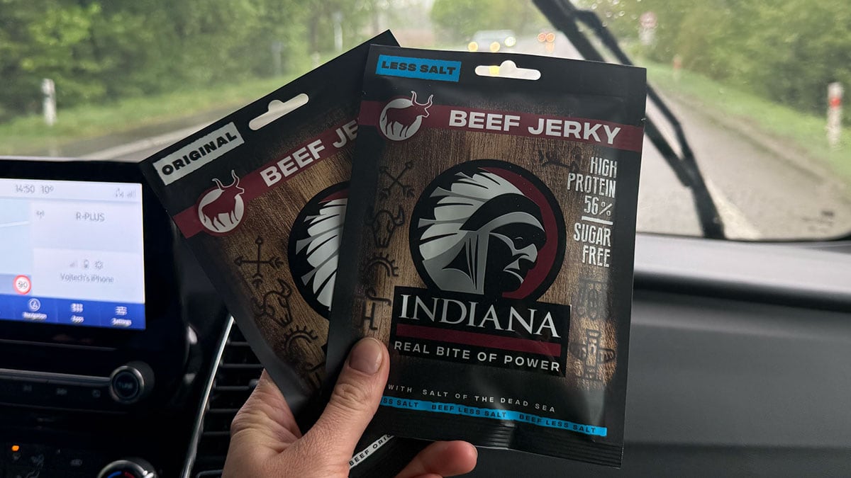 Beef Jerky original a less salt (nižší obsah soli) od Indiana Jerky - dvě balení po 25 g - sušené hovězí maso, recenze e-shopu jerky-shop.cz