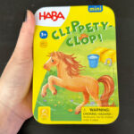 HRA NA CESTY 3+: Recenze Clippety-Clop! (Hop Hop Koník!) od HABA