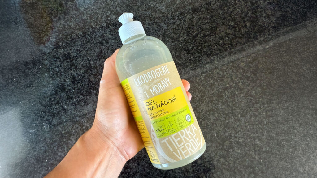 Ekologický gel na nádobí Tierra Verde – recenze přírodního prostředku.